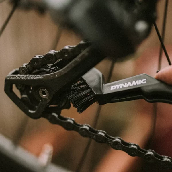 Dynamic Drivetrain Detailing Brush - Imagen 2